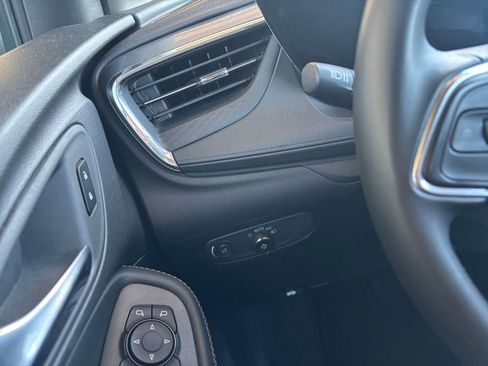 Used 2025 Buick Encore GX Preferred image 33