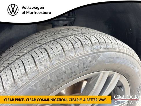 Used 2021 Volkswagen Atlas Cross Sport SE AWD/4WD image 9