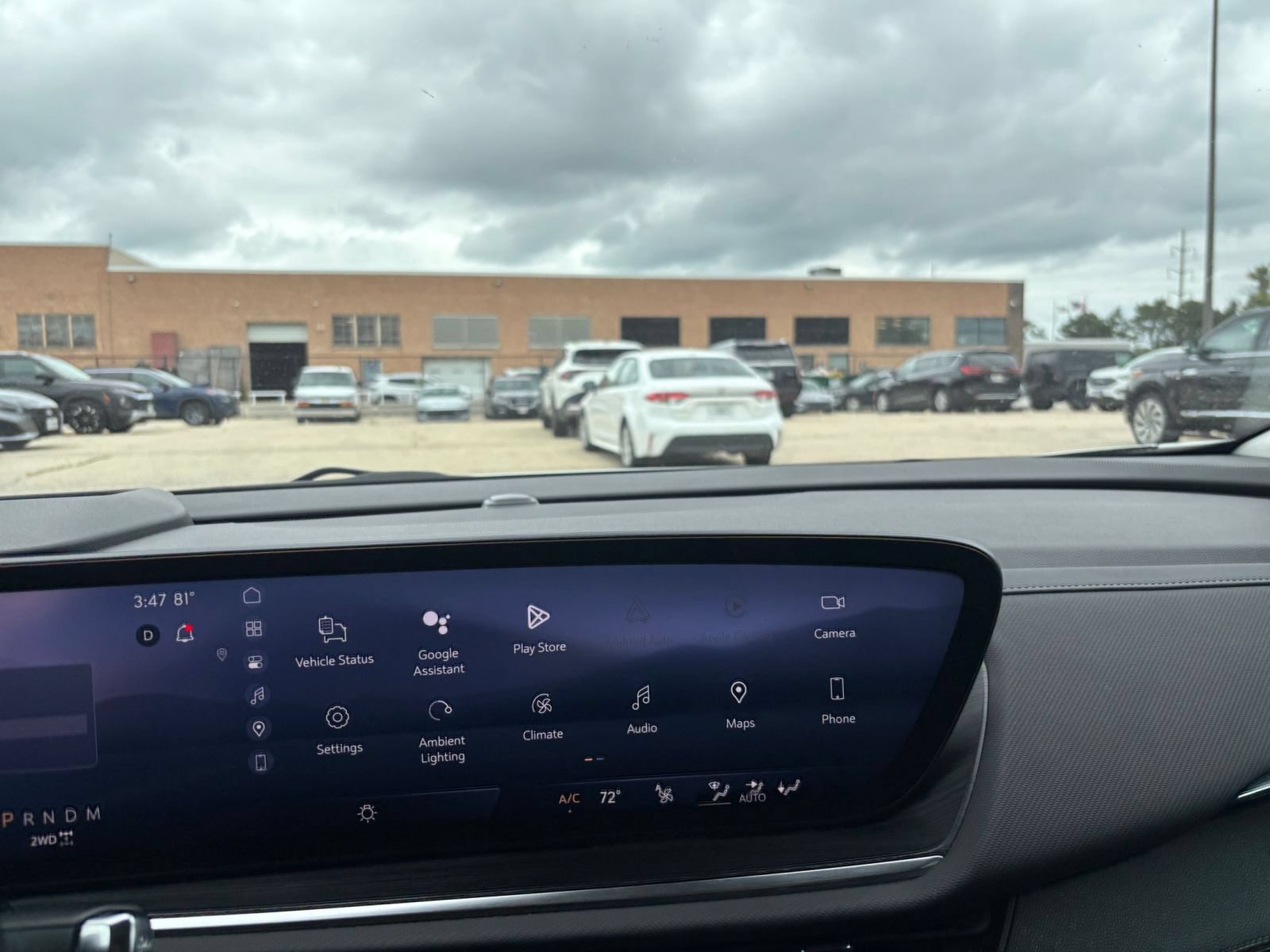 Used 2024 Buick Envision Preferred AWD/4WD image 16