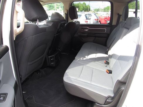 Used 2020 RAM 1500 Big Horn AWD/4WD image 33