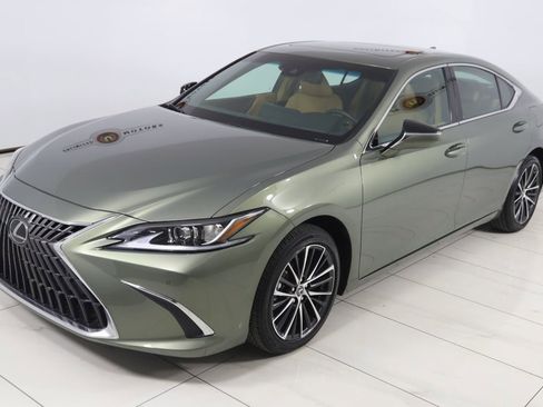 Used 2024 Lexus ES 350 w/ Premium Package image 23