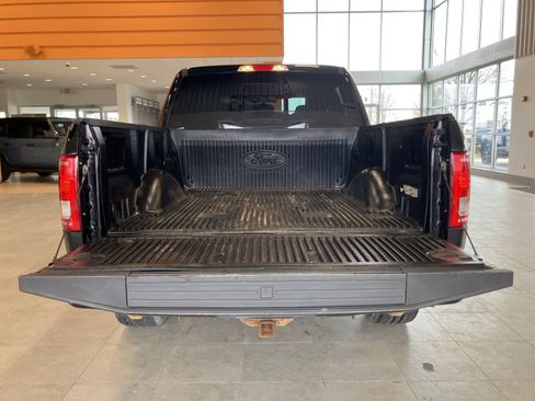 Used 2017 Ford F150 XLT w/ Equipment Group 302A Luxury image 31