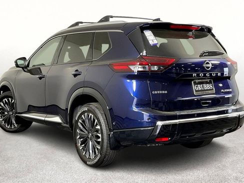 New 2025 Nissan Rogue Platinum image 6