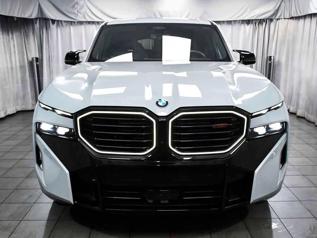 Used 2026 BMW XM Label Red AWD/4WD image 2