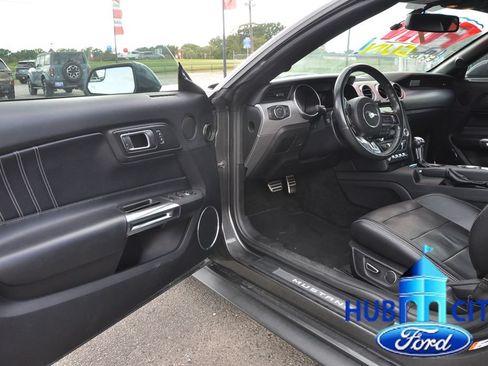 Used 2018 Ford Mustang GT Premium RWD image 10