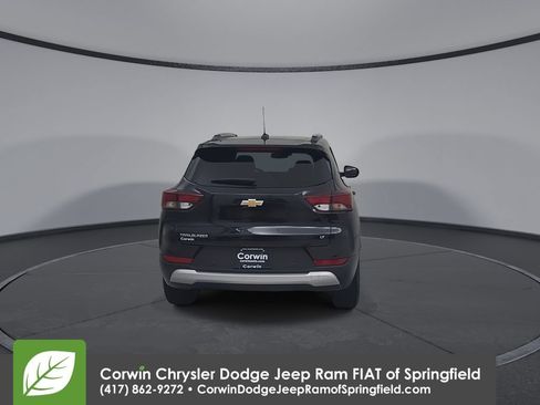 Used 2025 Chevrolet TrailBlazer LT w/ Convenience Package FWD image 13