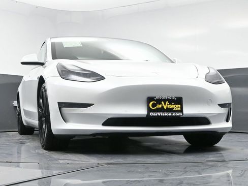 Used 2022 Tesla Model 3 Long Range image 54