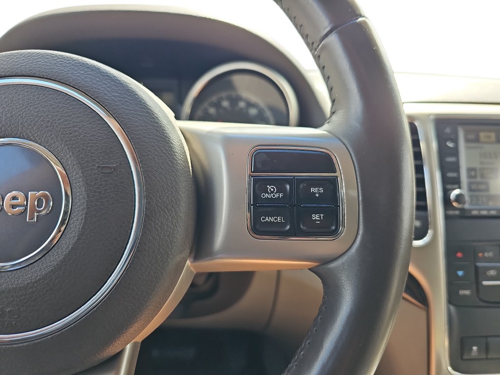 Used 2011 Jeep Grand Cherokee Laredo RWD image 19