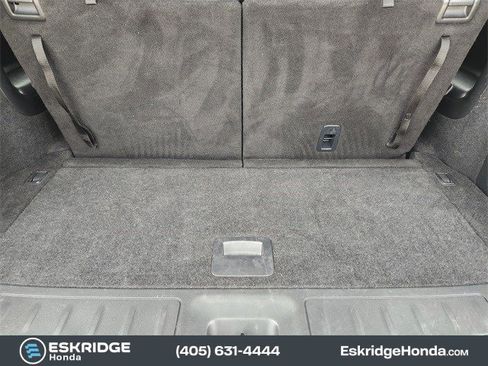 Used 2020 Nissan Pathfinder SV image 34