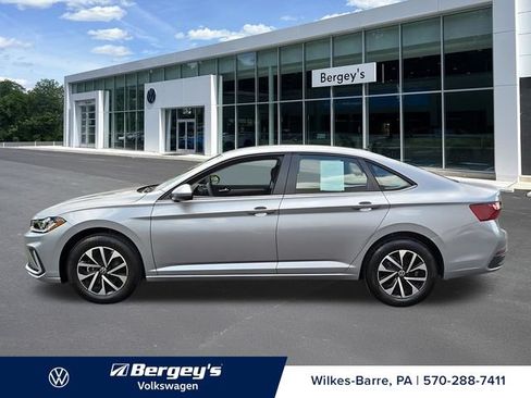 Certified 2026 Volkswagen Jetta S FWD image 9