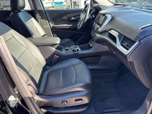Used 2021 GMC Terrain SLT w/ Infotainment Package II image 16