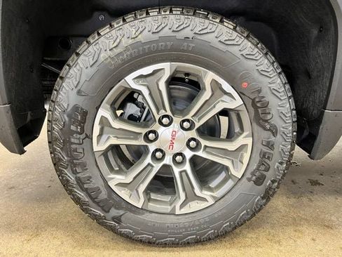 New 2026 GMC Sierra 1500 SLT w/ X31 Off-Road Package image 22