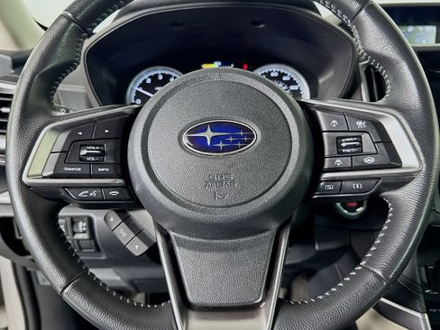 Used 2022 Subaru Forester Premium AWD/4WD image 36