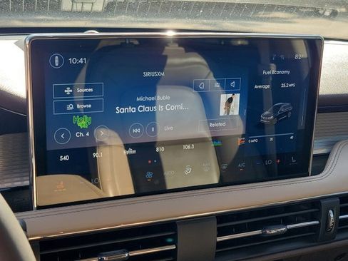 Certified 2023 Lincoln Corsair FWD image 29