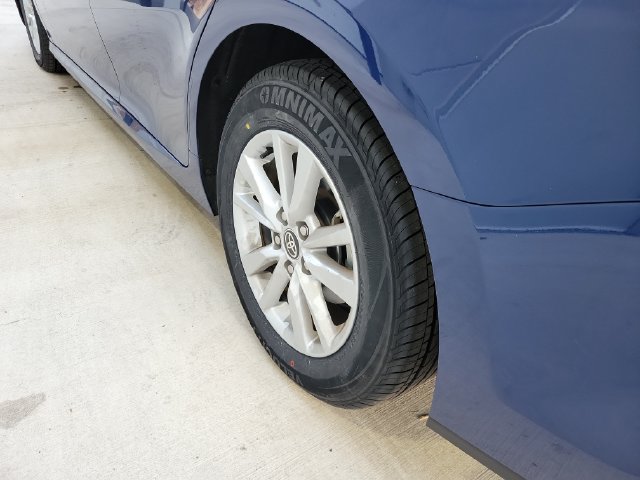 Used 2025 Toyota Camry LE FWD image 33