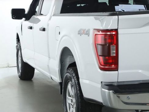 Used 2022 Ford F150 XLT w/ Trailer Tow Package image 16