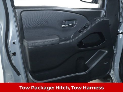 Certified 2022 Nissan Frontier PRO-4X w/ Pro-4X Premium Package image 17