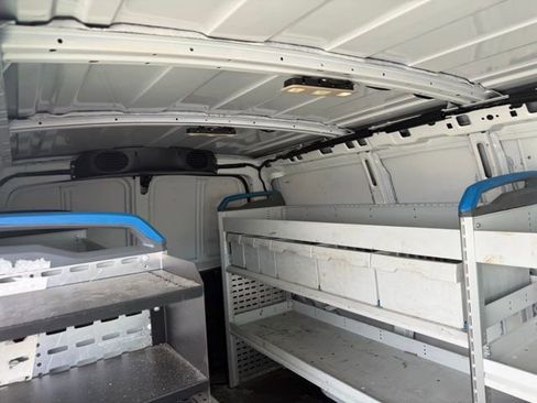 Used 2019 Chevrolet Express 2500 w/ Enhanced Convenience Package image 21