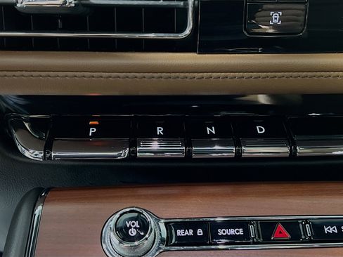 Used 2023 Lincoln Aviator Grand Touring w/ Equipment Group 301A image 24