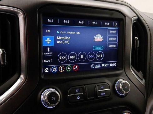 Used 2020 GMC Sierra 1500 AT4 w/ AT4 Premium Package image 3