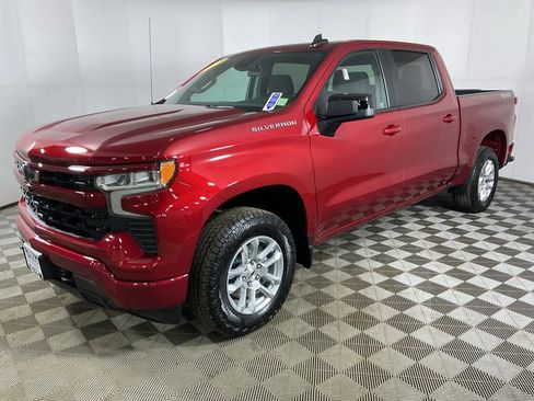 Used 2023 Chevrolet Silverado 1500 RST image 5