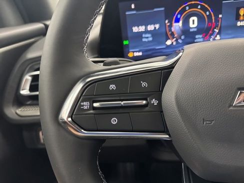 New 2026 Chevrolet Traverse LT w/ Midnight/Sport Edition FWD image 12