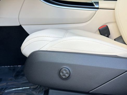 New 2026 Mercedes-Benz GLC 300 4MATIC image 13