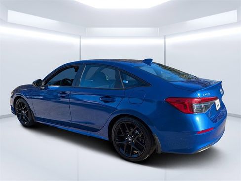 Certified 2023 Honda Civic Sport image 5