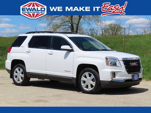 Used 2017 GMC Terrain SLE w/ Driver Alert Package I FWD image 1