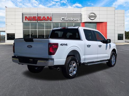 Used 2025 Ford F150 XLT w/ Equipment Group 301A Standard AWD/4WD image 3