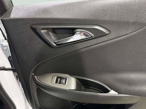 Used 2023 Chevrolet Malibu RS FWD image 36