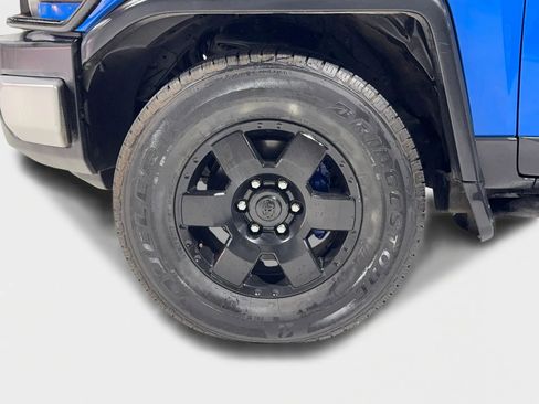 Used 2007 Toyota FJ Cruiser 4WD image 18