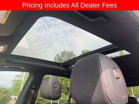 Used 2024 Mercedes-Benz GLE 350 4MATIC image 26