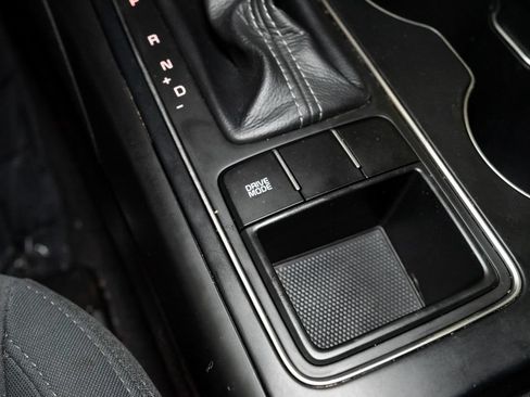 Used 2016 Kia Sorento FWD image 21