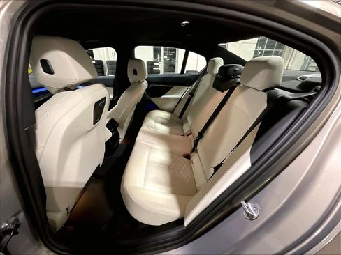 Used 2024 BMW 540i xDrive w/ Convenience Package image 15