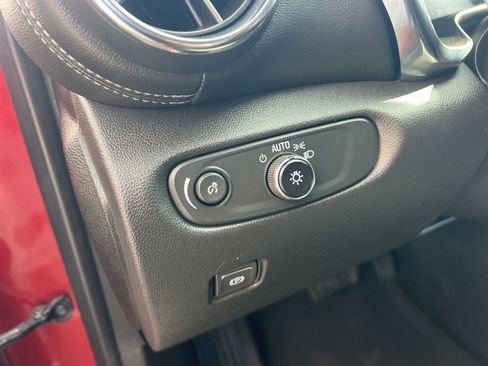 Used 2023 Chevrolet Blazer LT w/ Convenience Package image 18