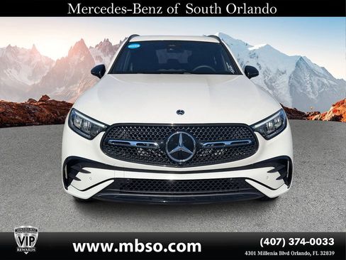 Used 2025 Mercedes-Benz GLC 350e 4MATIC image 19