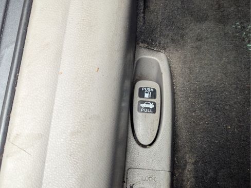 Used 2012 Honda Accord EX-L image 11