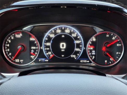 Used 2023 Chevrolet Traverse Premier w/ Redline Edition image 12