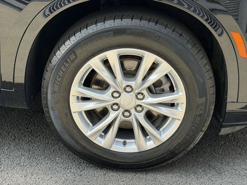 Used 2024 Cadillac XT6 Luxury AWD/4WD image 8