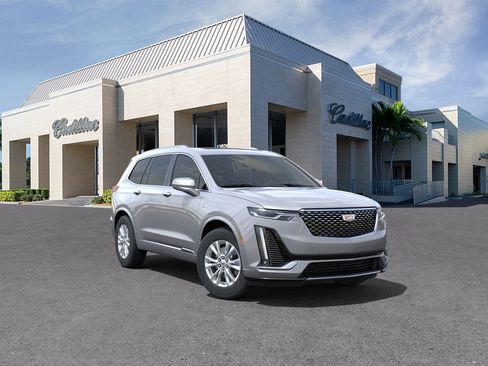New 2025 Cadillac XT6 Luxury image 1