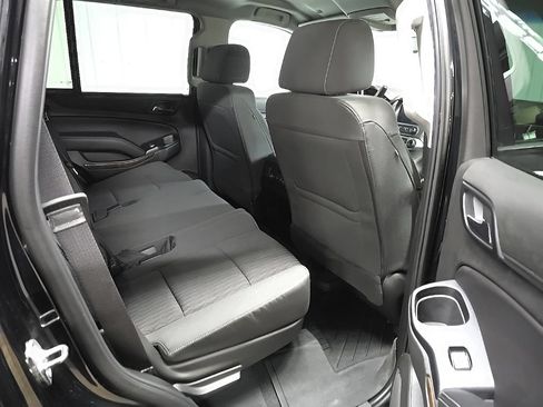 Used 2019 Chevrolet Tahoe LS AWD/4WD image 18