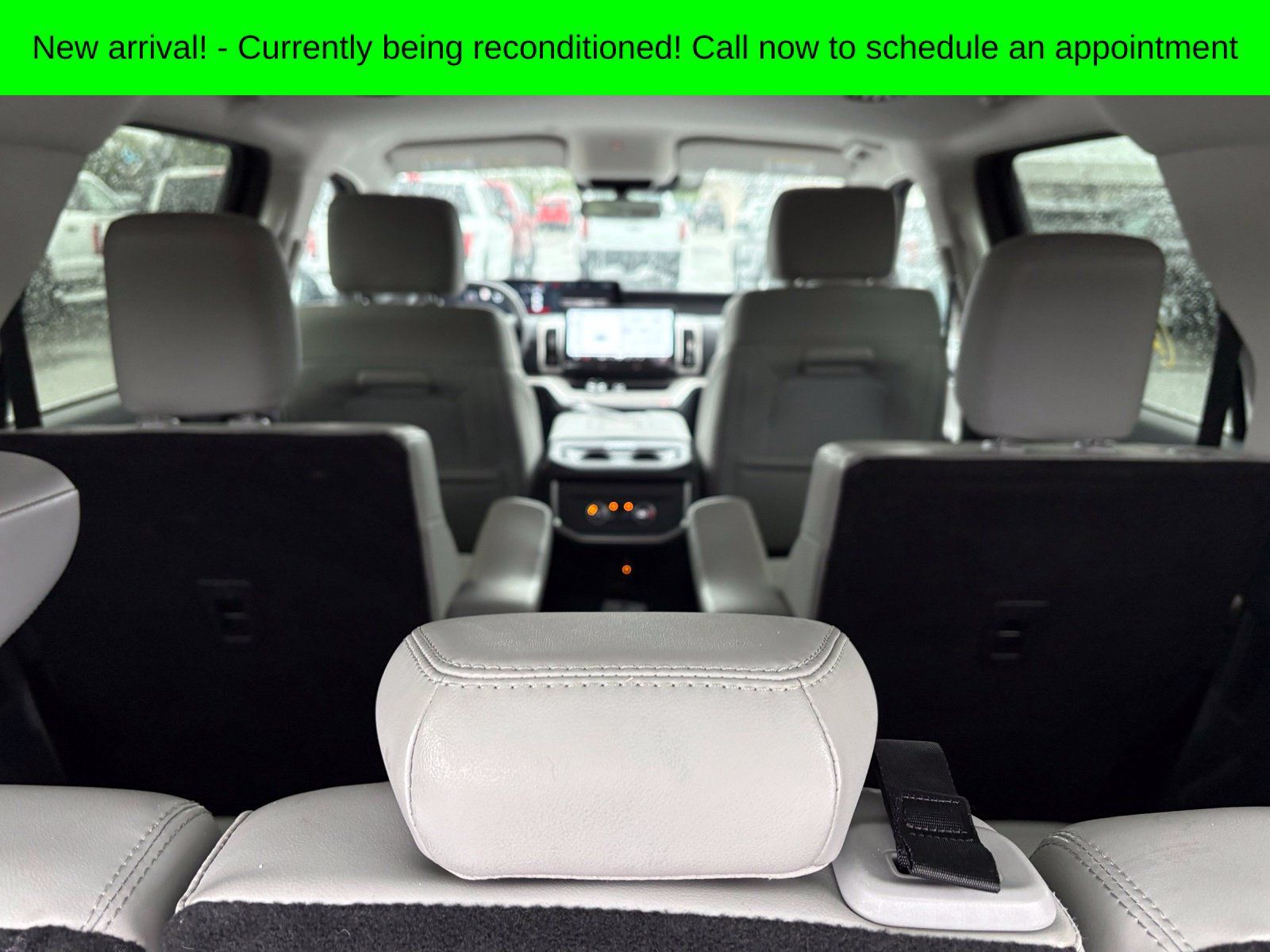 Used 2026 Ford Expedition Active AWD/4WD image 8