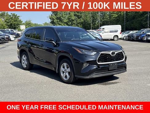 Used 2023 Toyota Highlander L AWD/4WD image 1