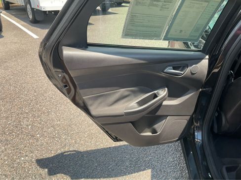 Used 2014 Ford Focus ST w/ Equipment Group 202A FWD image 19