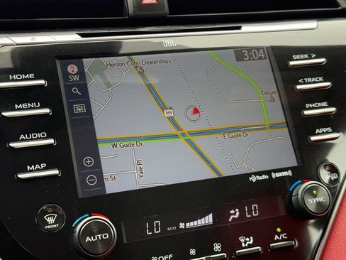 Used 2020 Toyota Camry XSE w/ Driver Assist Package FWD image 16