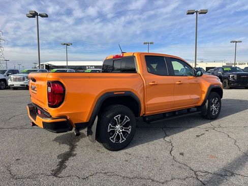 Certified 2025 GMC Canyon AT4 AWD/4WD image 10