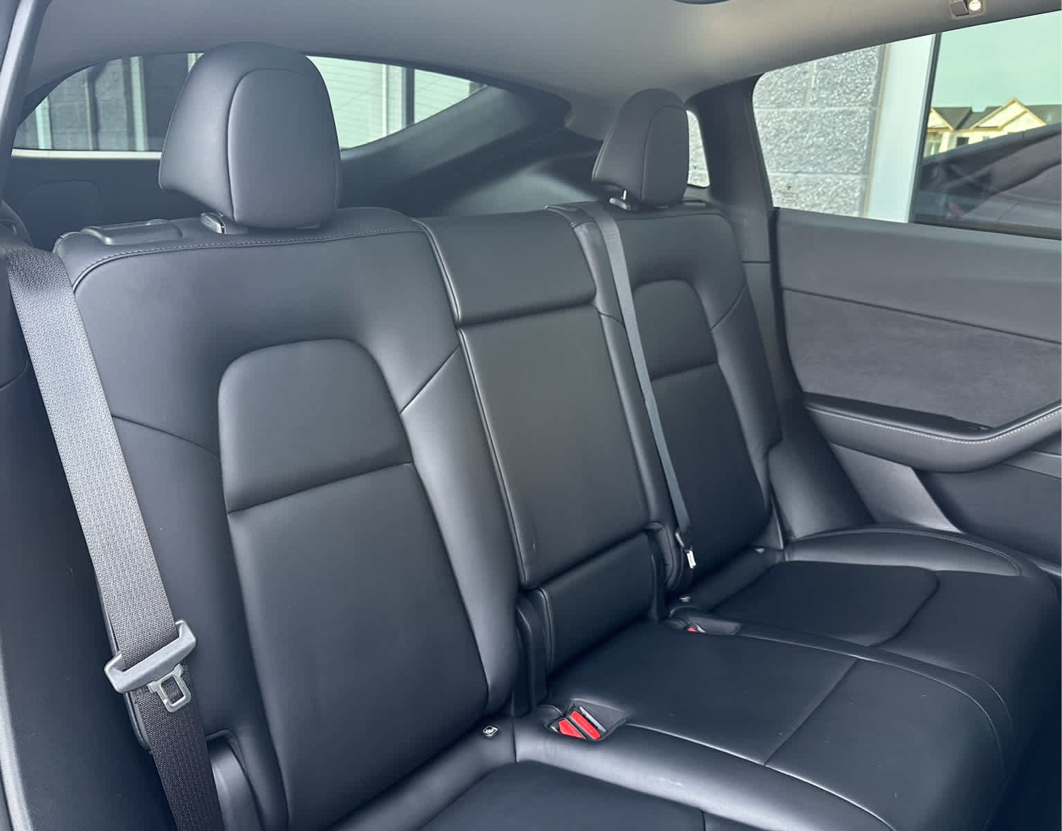 Used 2022 Tesla Model Y Performance AWD/4WD image 13
