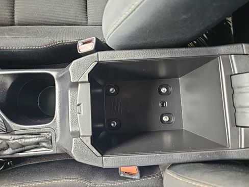 Used 2015 Toyota RAV4 XLE FWD image 26