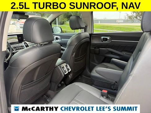 Used 2021 Kia Sorento SX FWD image 43
